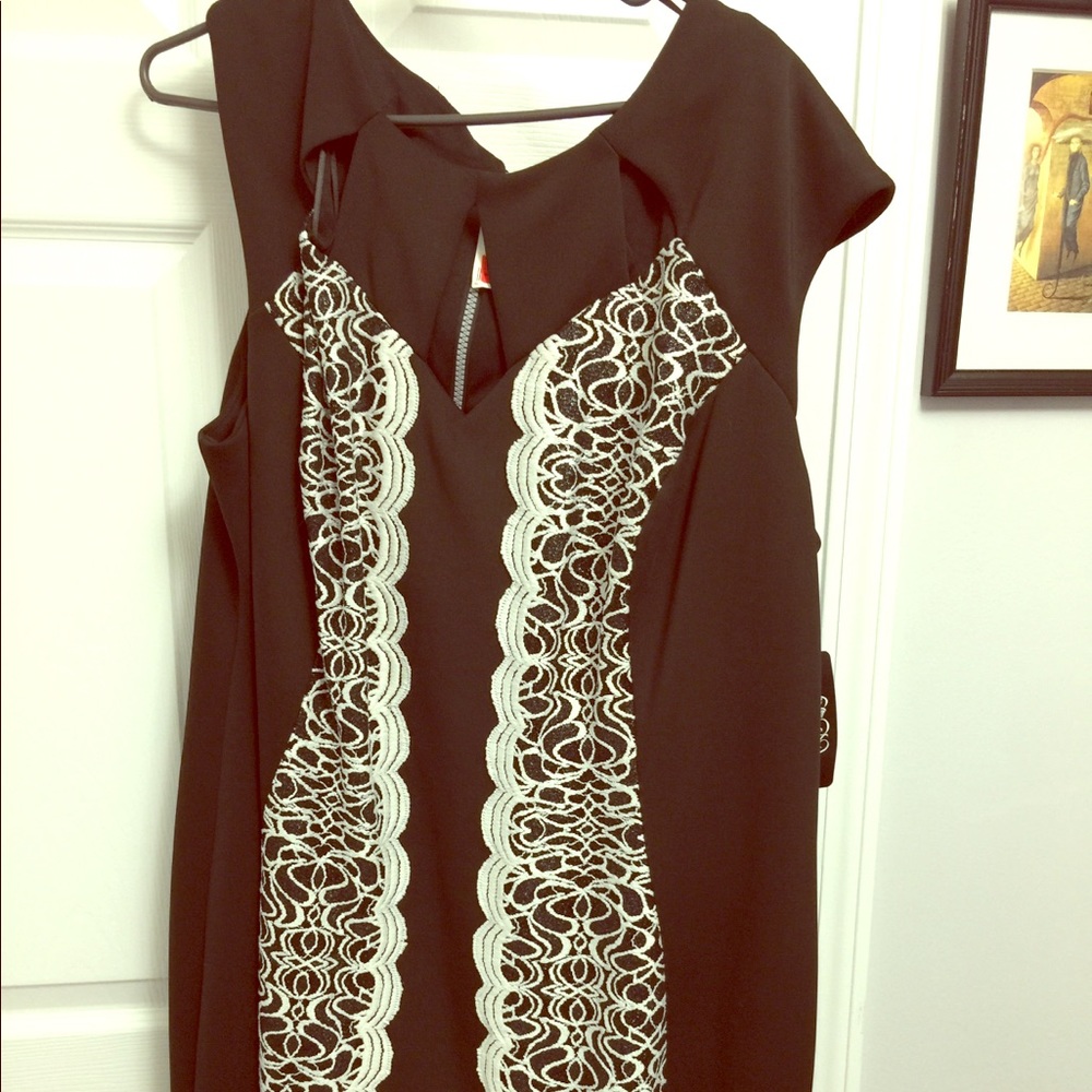 Size 24 Jax black and Ivory dress